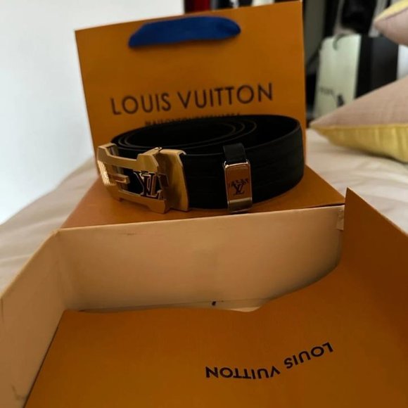 Louis Vuitton Mens belt - Picture 2 of 6